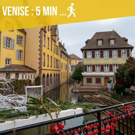 Bretzel Bed Petite Venise Bed In Shared Center Wi-fi Homestay